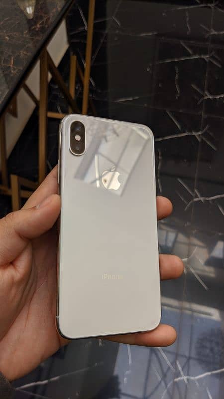 iphone x PTA 64 GB 18