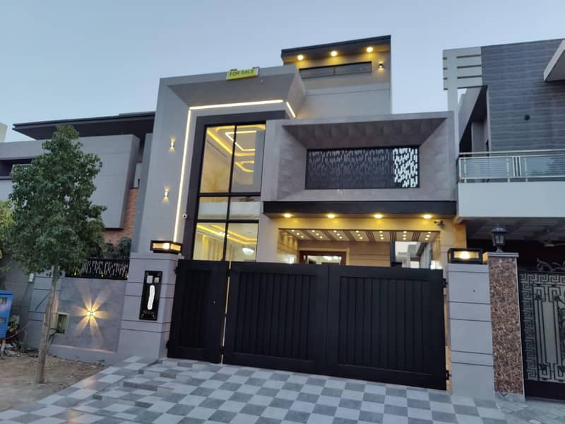 12 Marla Brand New House For Sale In Lake City - Sector M-3A Near Ring Road Lahore 1