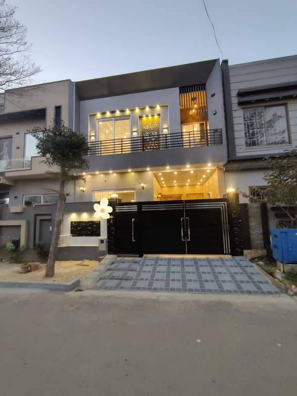 5 Marla Brand New House For Sale In Lake City - Sector M-7B Lake City Lahore 0