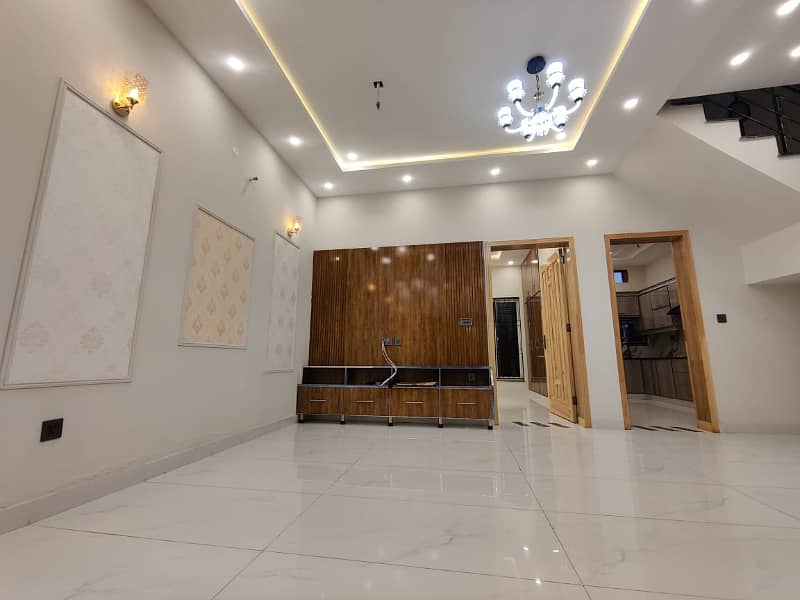 5 Marla Brand New House For Sale In Lake City - Sector M-7B Lake City Lahore 5