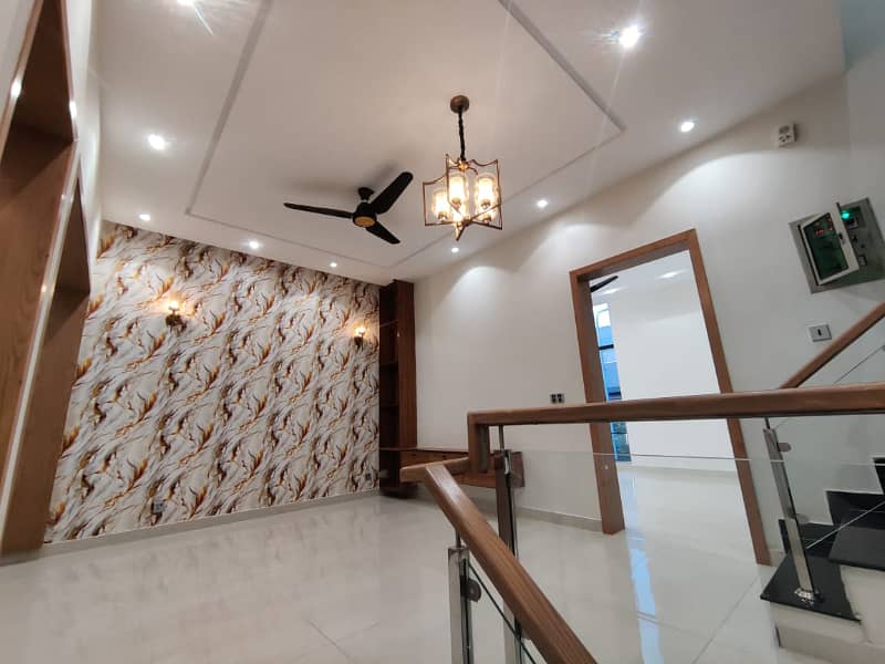 5 Marla Brand New House For Sale In Lake City - Sector M-7B Lake City Lahore 10