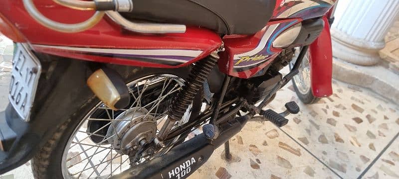 Honda pridor Geniune Condition Only buy and use 4