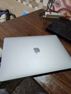 Macbook