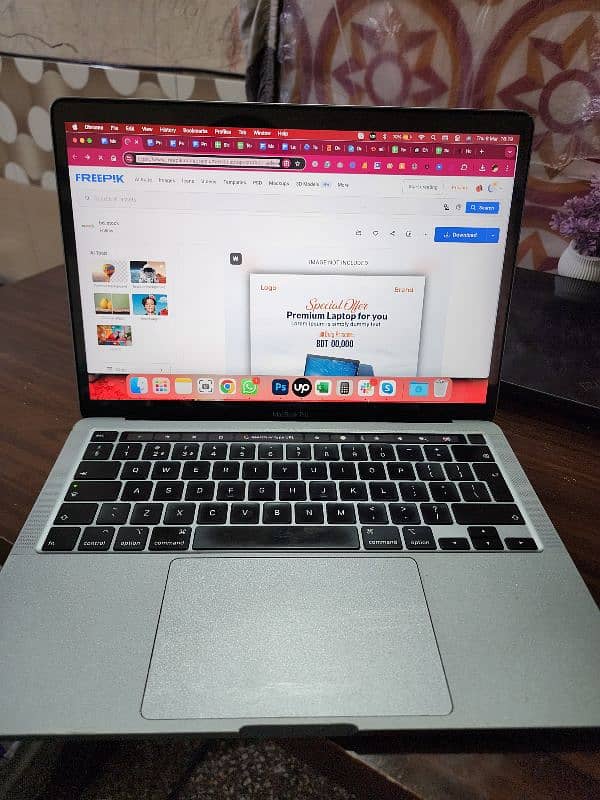 Macbook Pro 2020 Touch bar - Core i7 512 SSD - 16gb Ram 4