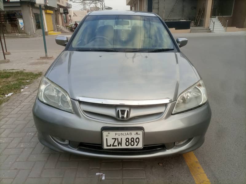 HONDA CIVIC EXi AUTO 2005 VERY NEAT & CLEAN LIKE NEW 0336 6933661 1