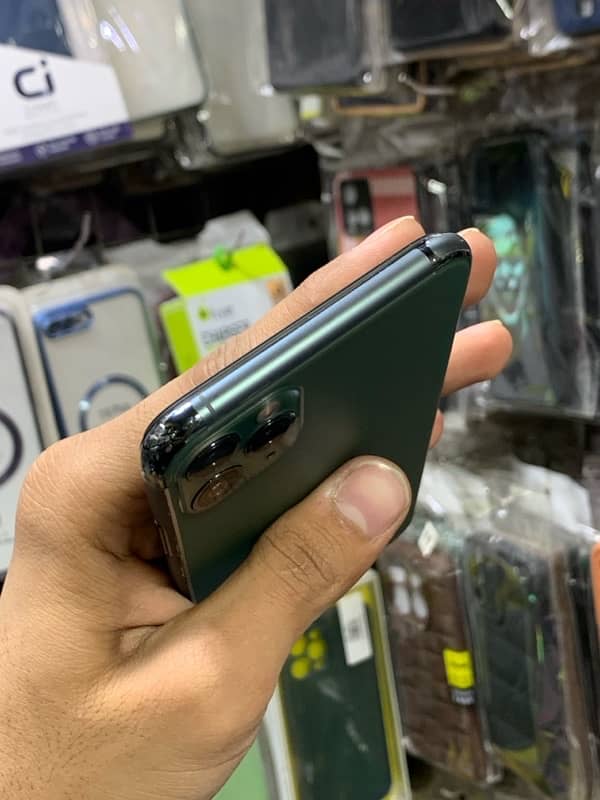 iPhone 11 Pro Max non pta 64gb 5