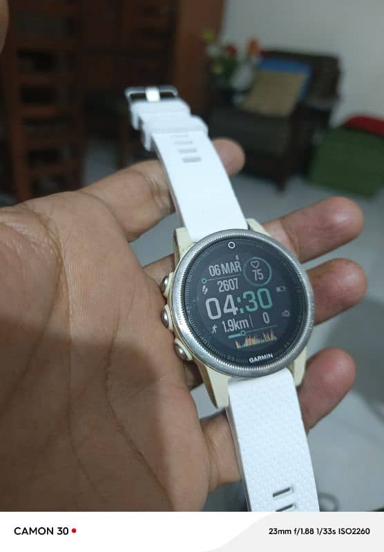 garmin fenix 5s very good condition 1