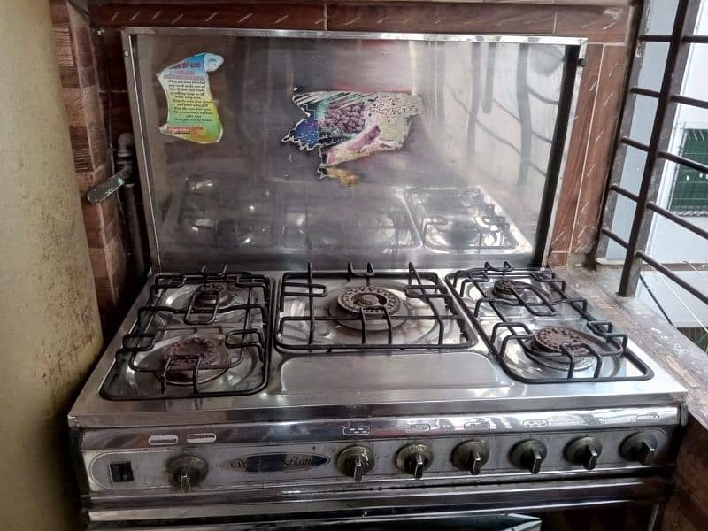 five stove burner with big oven 3