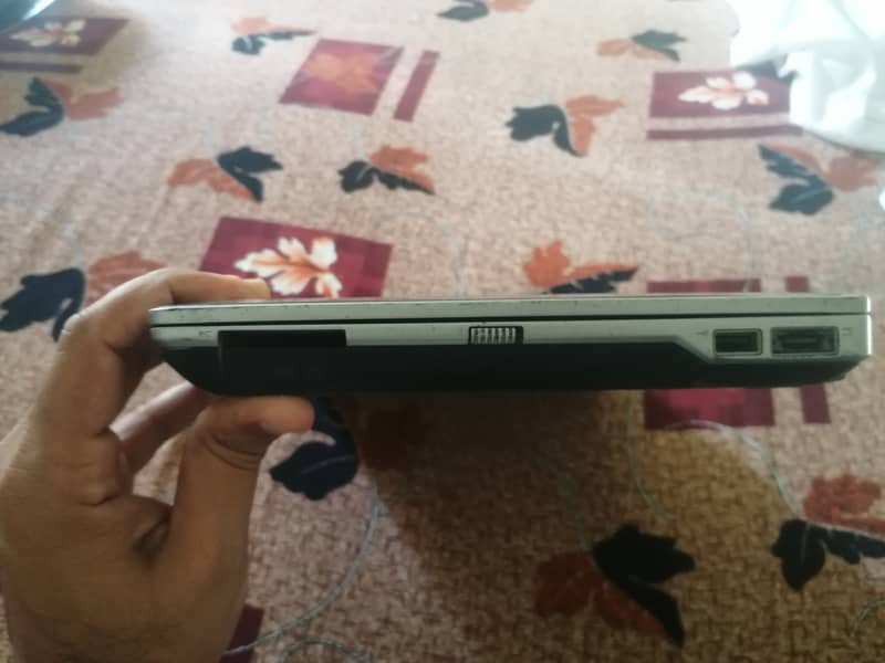 Dell latitude E6320 5