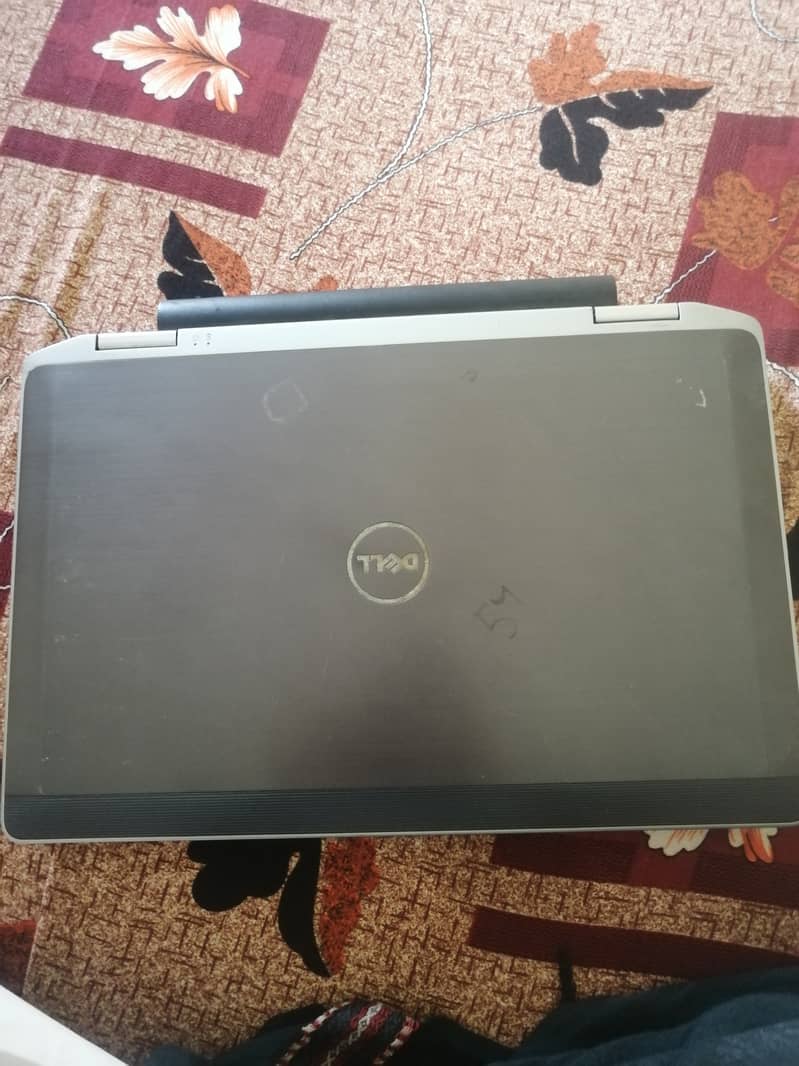 Dell latitude E6320 6