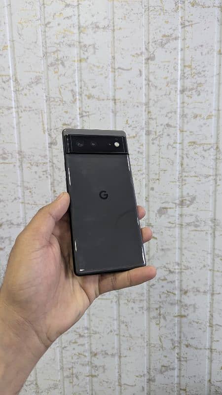 Google pixel 06     128GB     PTA Approved  03101873383 0