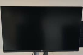 HP Z27n 27-Inch Bezel Less Display Monitor