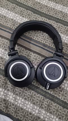 Audio technica ATH M50x with cable, hardcase without box