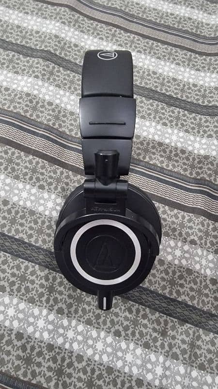 Audio technica ATH M50x with cable, hardcase without box 2