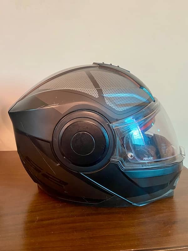 LS2 FF902 Scope Helmet 1