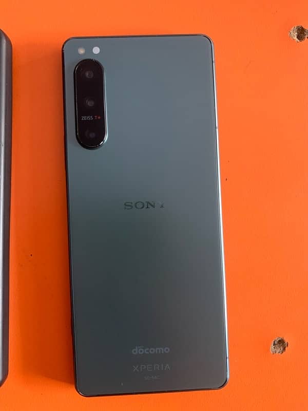 sony experia 5 iv 0