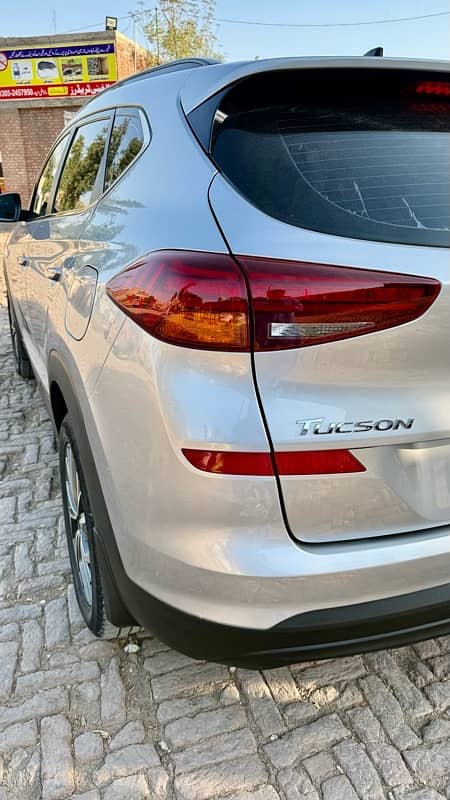 Hyundai Tucson 2021 4