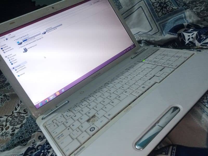 Toshiba laptop 2