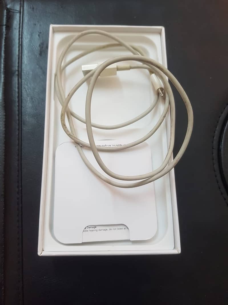 I Phone XR , Dual sim PTA, 64GB (Whatsapp 03054610800) 3