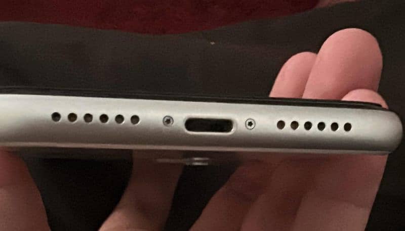 iphone 11 no scratch non pta 1