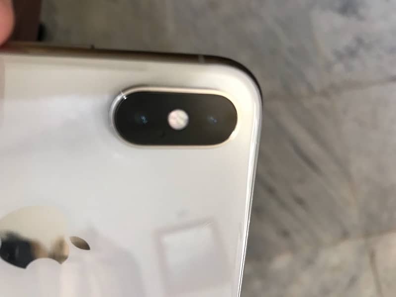 IPhone X pta approved 64gb 1