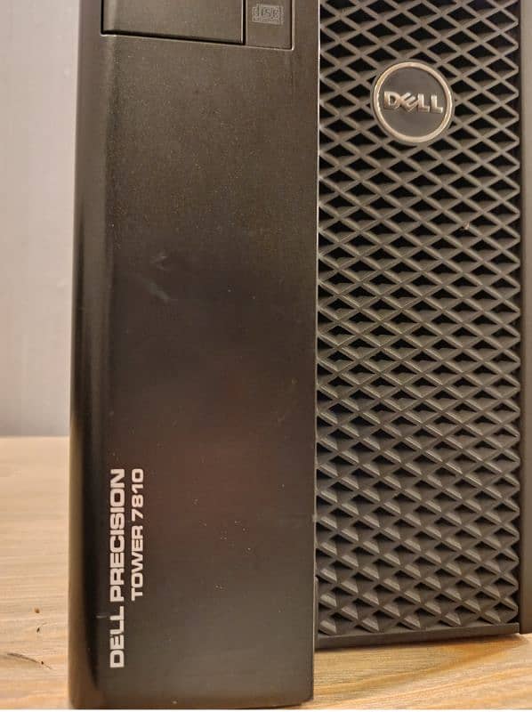 Dell Precision Tower T 7810 1