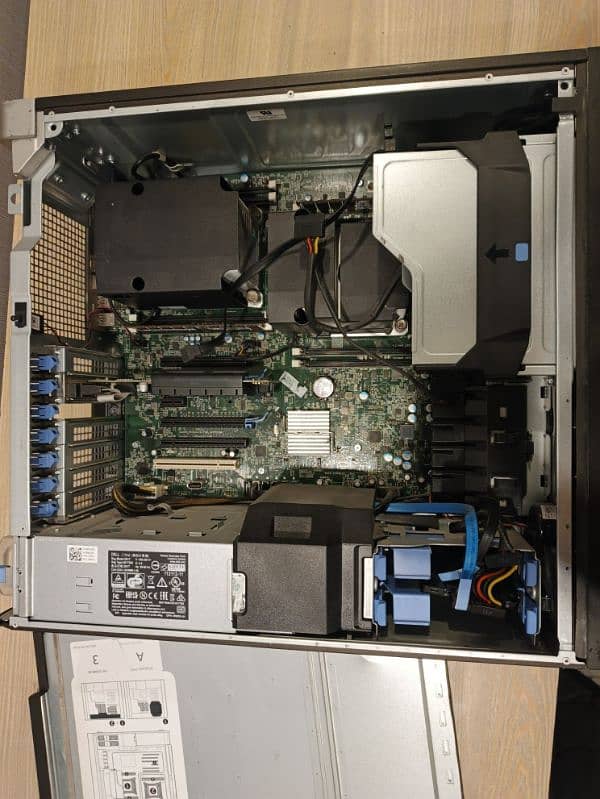 Dell Precision Tower T 7810 2