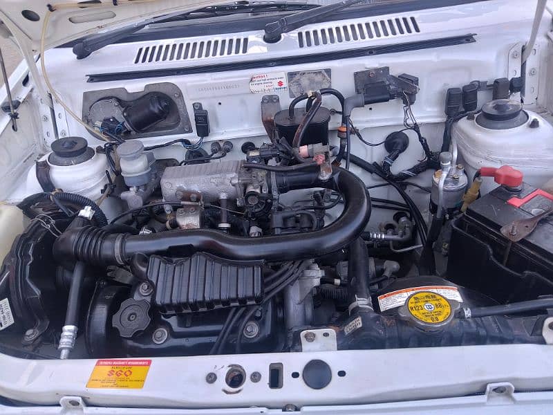 Suzuki Mehran VXR 2015/16 4
