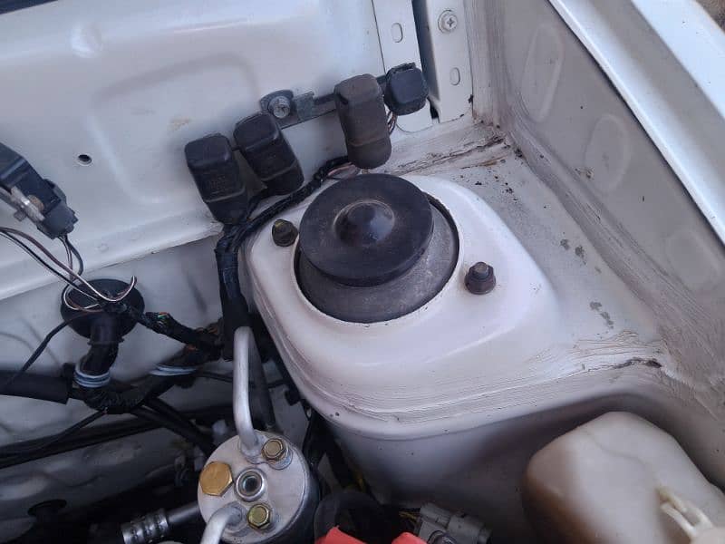 Suzuki Mehran VXR 2015/16 6