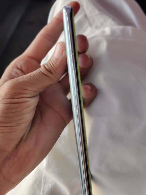 one plus 9 pro line 1