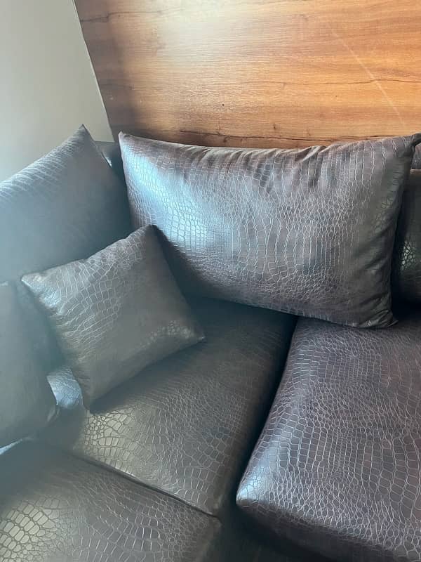 L shape brown lether sofa just like new 3