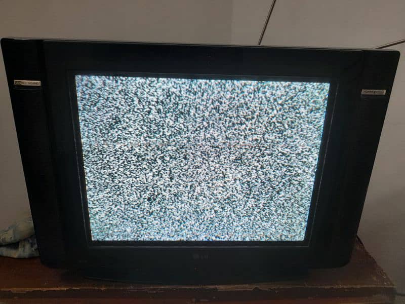 LG TV model 21FU3RG original LG hain working m hain 0