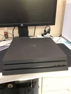 Playstation 4 Pro 1TB w/ 3 games 2 controller