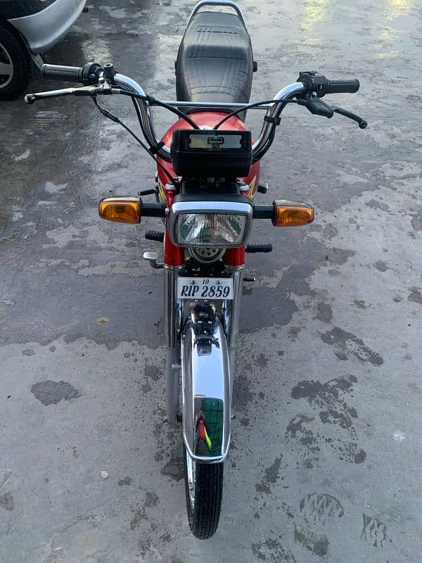 Honda cd 70 2018 3