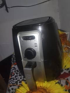 AIR FRYER