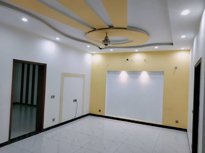 Brand New 10 Marla upper portion for rent available with gas near DHA M block 7