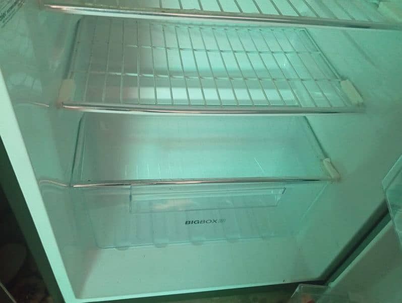 Refrigerator 306 Model HAIER 7