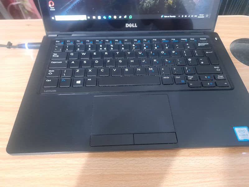 Dell latitude 5280 touch, 8gb ram 256gb ssd 4