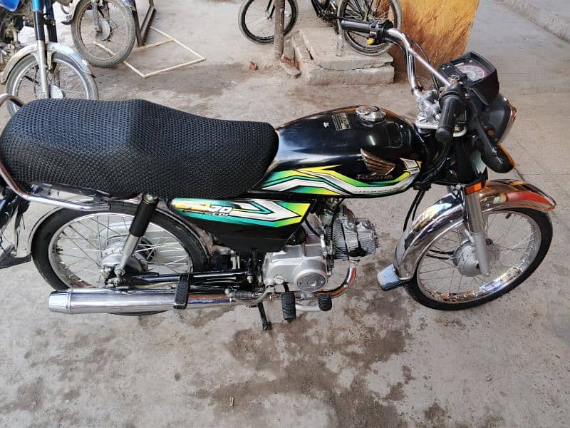 Honda CD 70 for sale 4