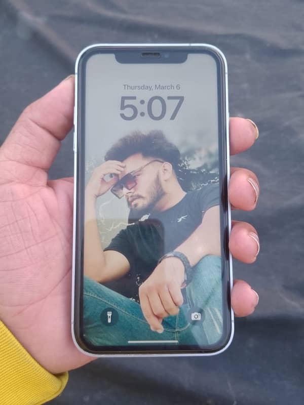 I phone xr convert 13 pro 0