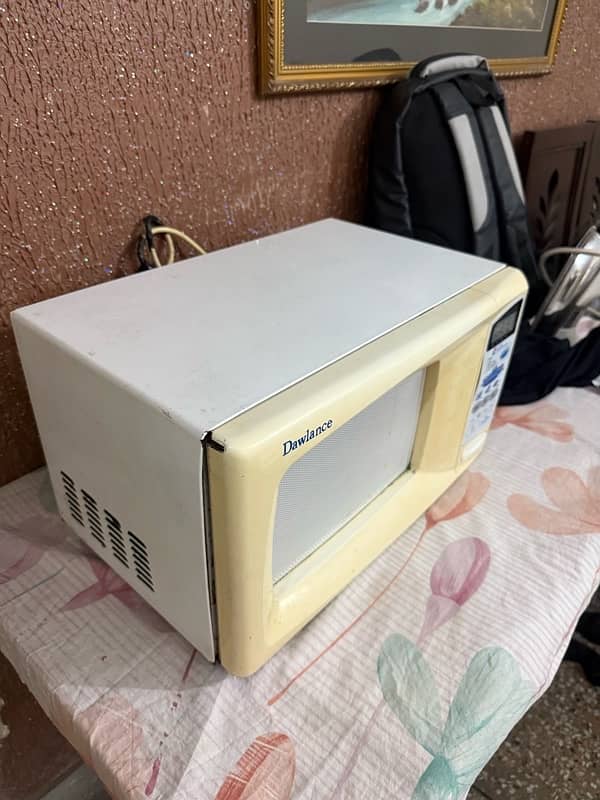 Dawlance Microwave oven For Sale 4