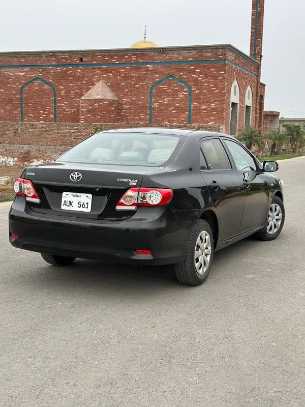 Toyota Corolla GLI 2012 9