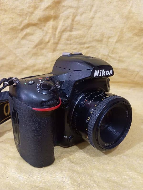 nikon 750. o3o66o64669 7