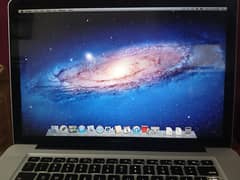 Macbook Pro core i7 Quad Core  15 inch Display FHD