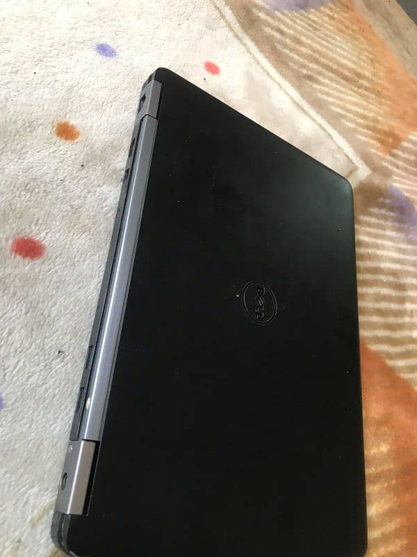 Dell ultra book i5 6th generation 3