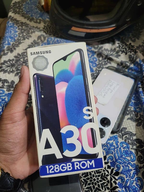 Samsung A30s 3