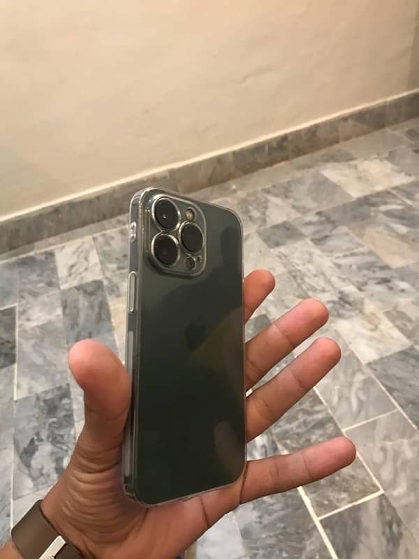 iphone 13 pro JV Non Active 128 gb Alpine Green colour 90% Battery . 5