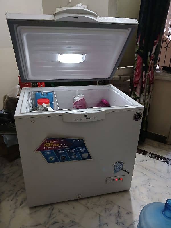 Dawlance Deep Freezer 1