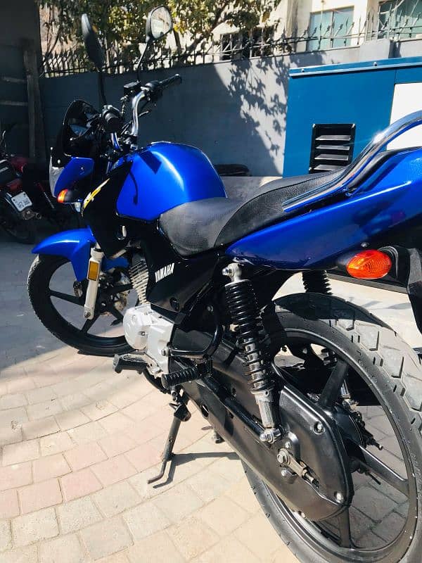 Yamaha YBR 125 2018B Model Like New Bike 5