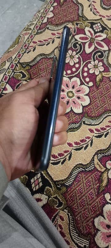 vivo y20s 4/128 5